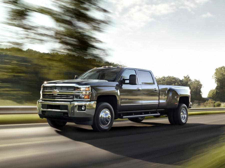  Chevrolet Silverado 3500 HD LTZ Crew Cab 2014 года  (фото 9 из 17)